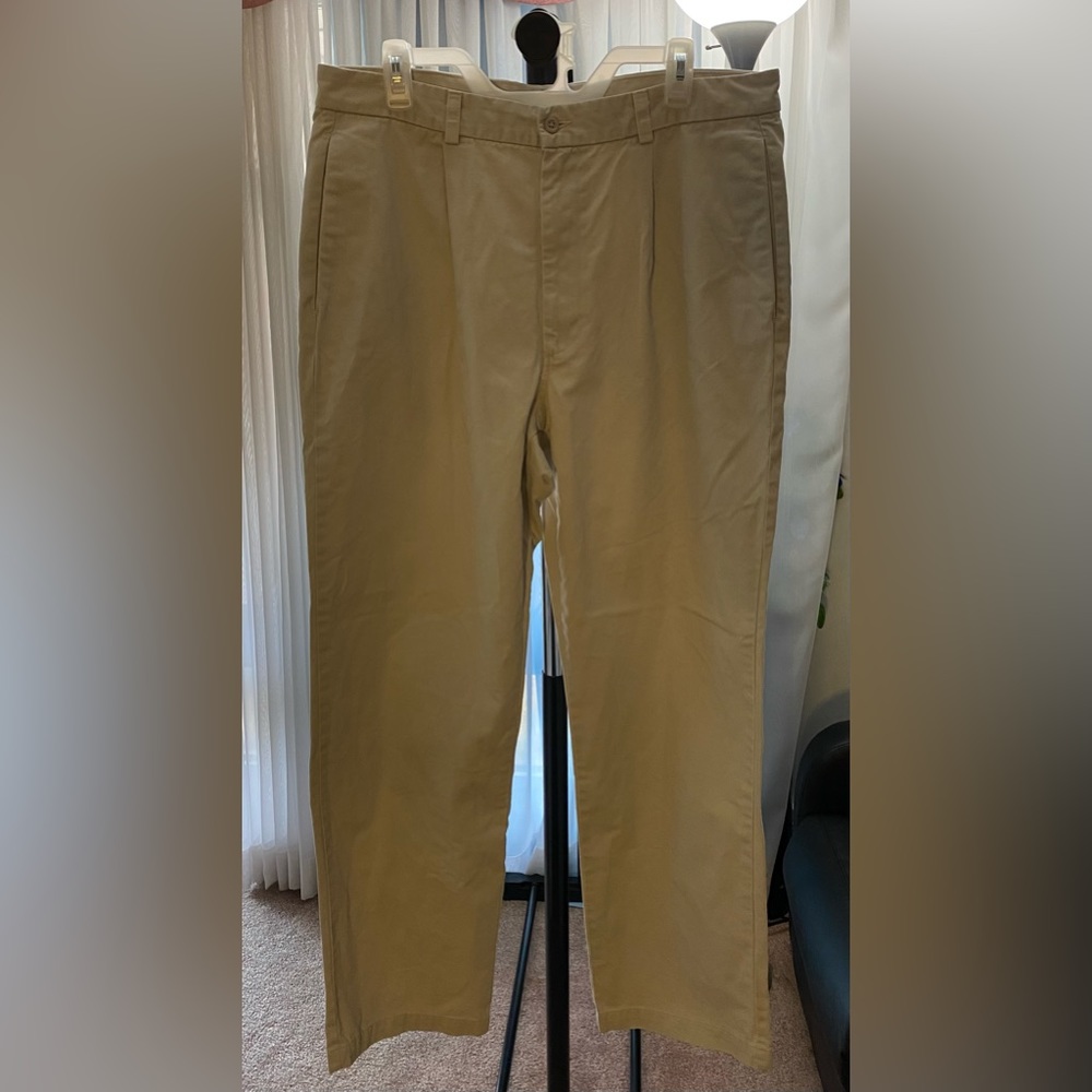 DKNY Khaki Pants - Size 36